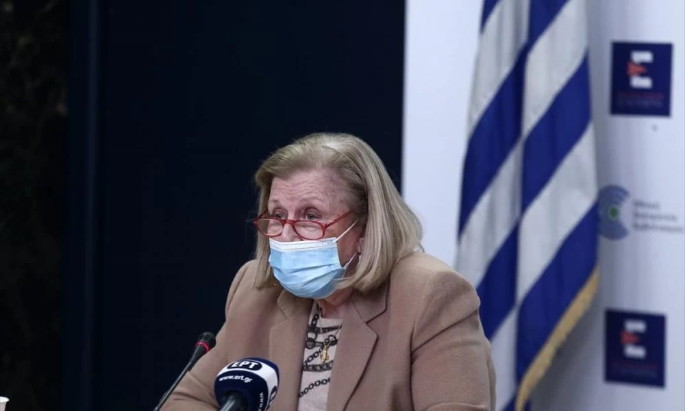 Θεοδωρίδου: "Καμία συσχέτιση του θανάτου της 44χρονης με το Astrazeneca"